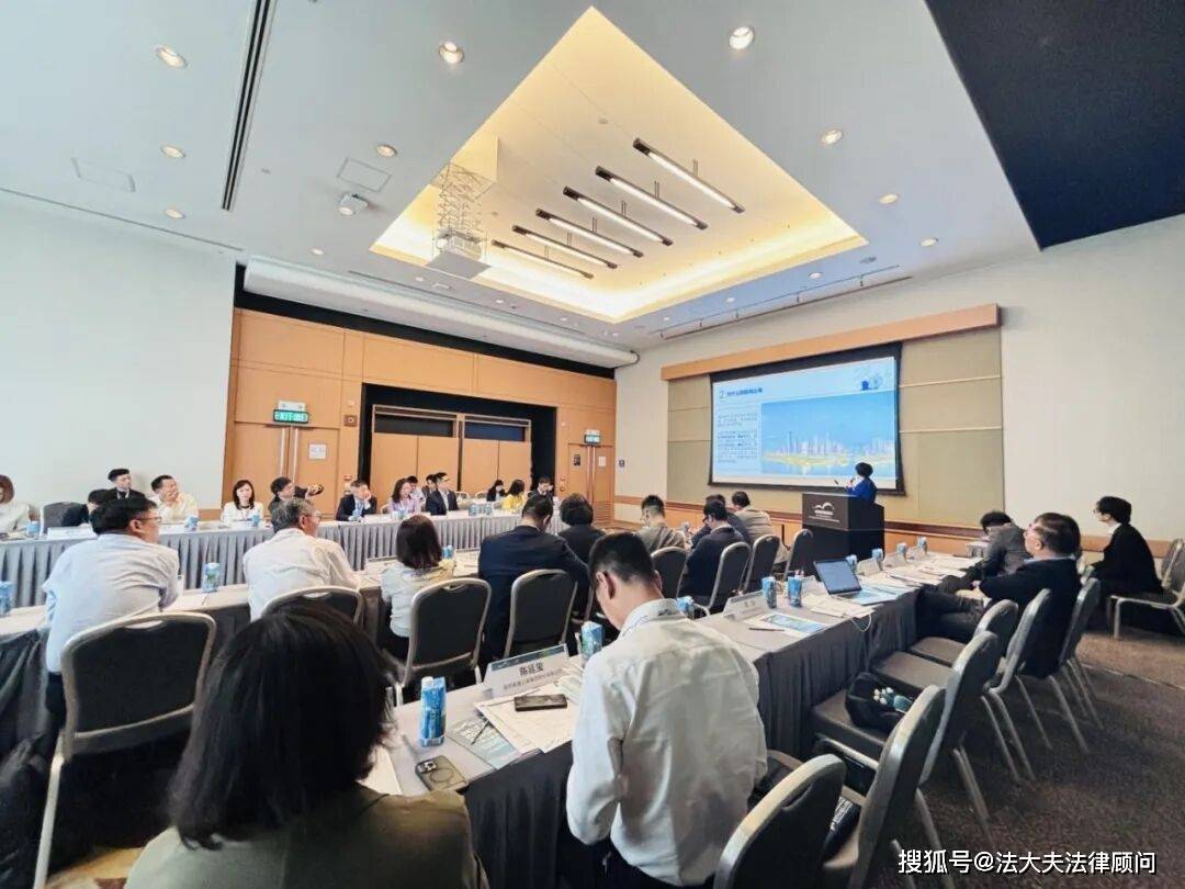 中国国际经济交流中心张永军:深化企业数智化转型 扩大服务业出海