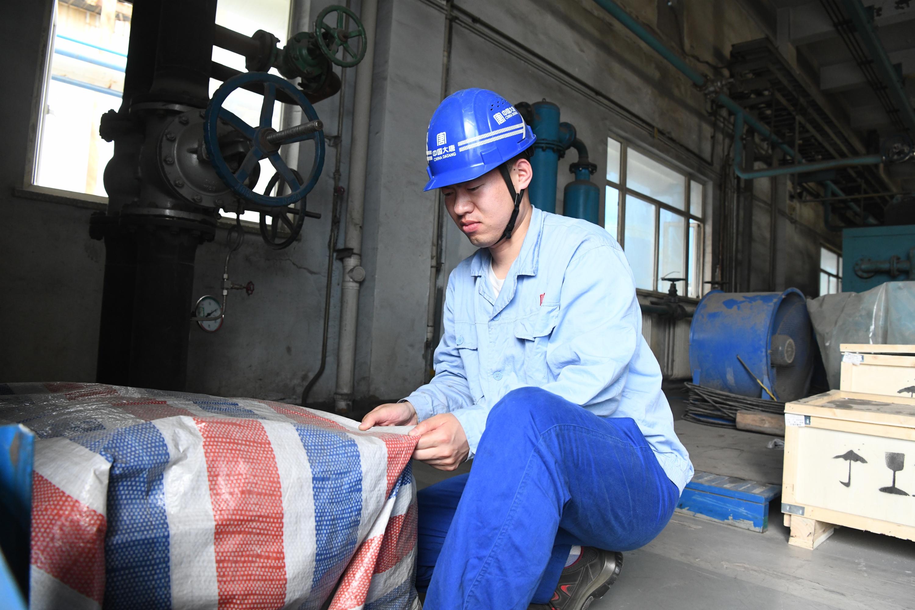 战高温斗酷暑 能源类上市公司全力保供