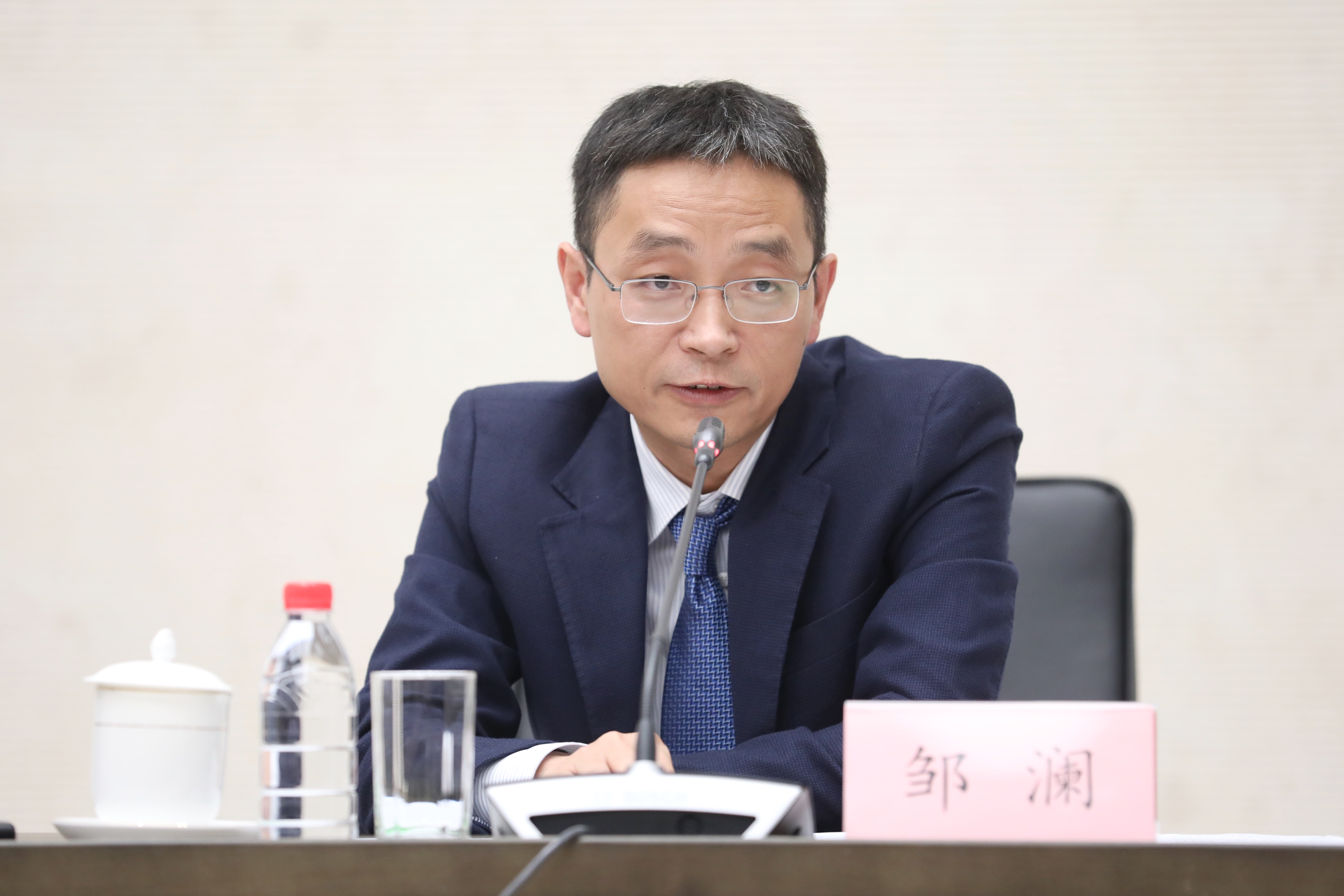 金融监管总局新闻发言人、政策研究司司长郭武平：防范消费贷贴息资金套取挪用风险