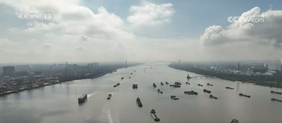 长江经济带生产总值占全国比重升至47.3%