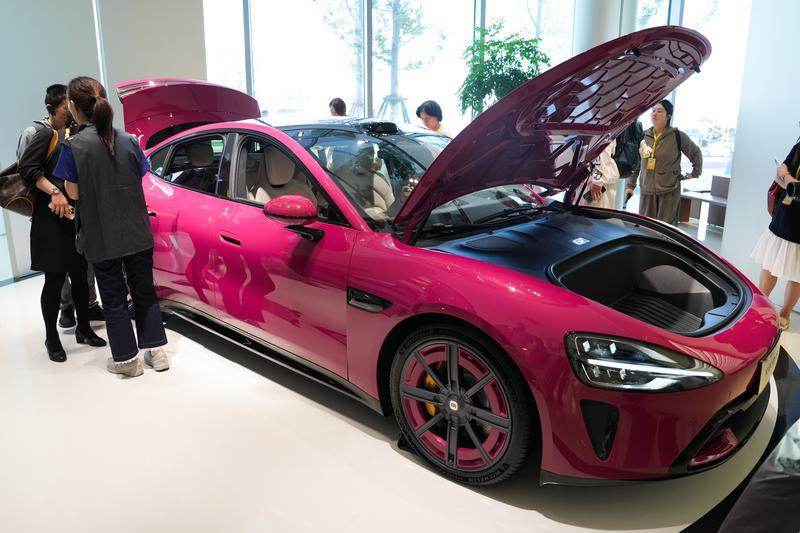 车企密集推出七年期车贷 银行入场兴趣不高