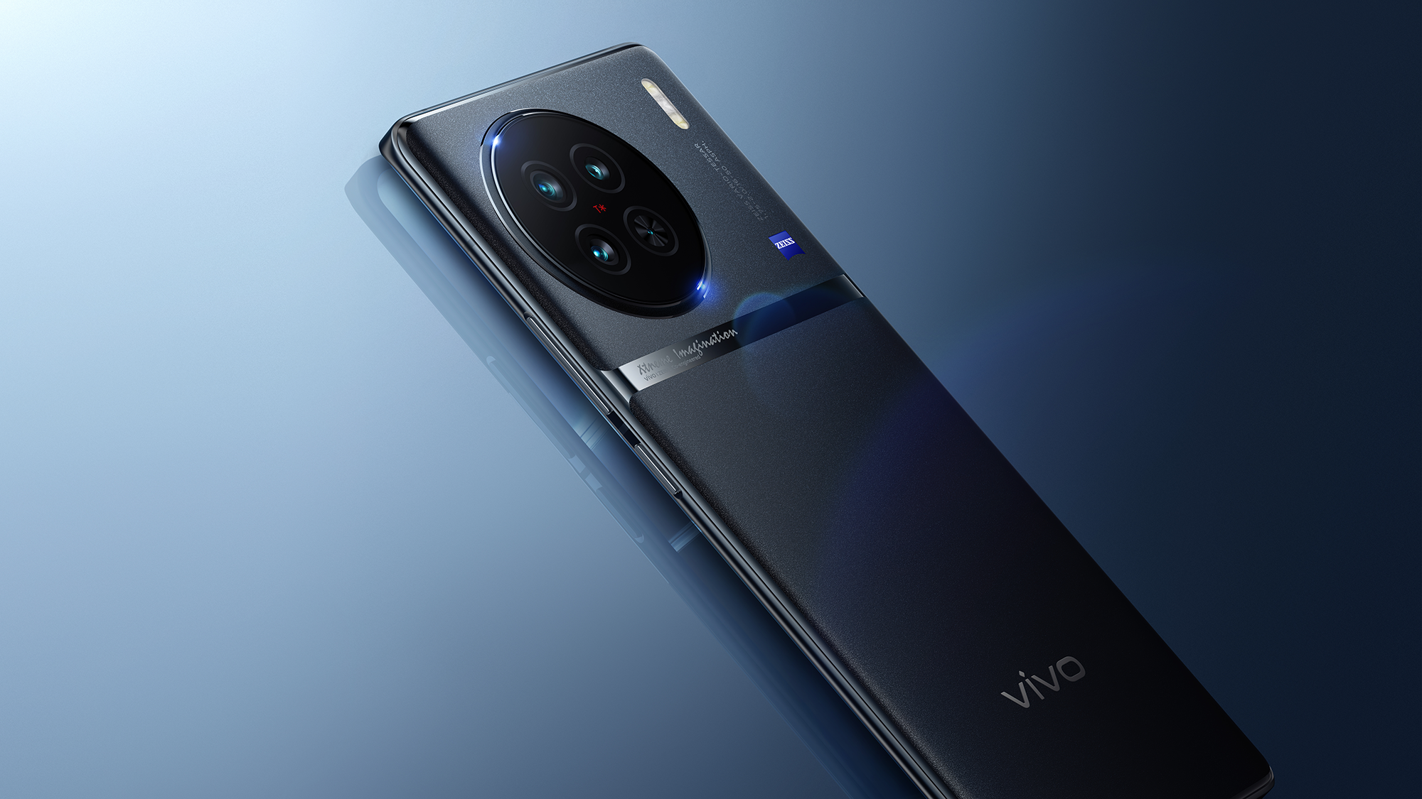 vivo X100系列三款旗舰手机新品发布