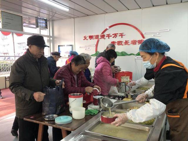 众惠财产相互保险社副总经理、董事会秘书冯威：让更多群众享受到惠而不费的优质保险服务