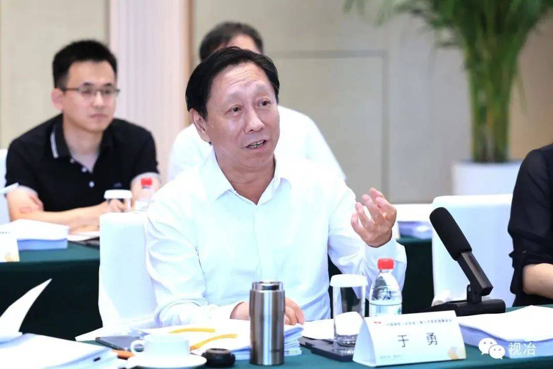 工信部党组书记李乐成：支持外资企业在华设立研发中心