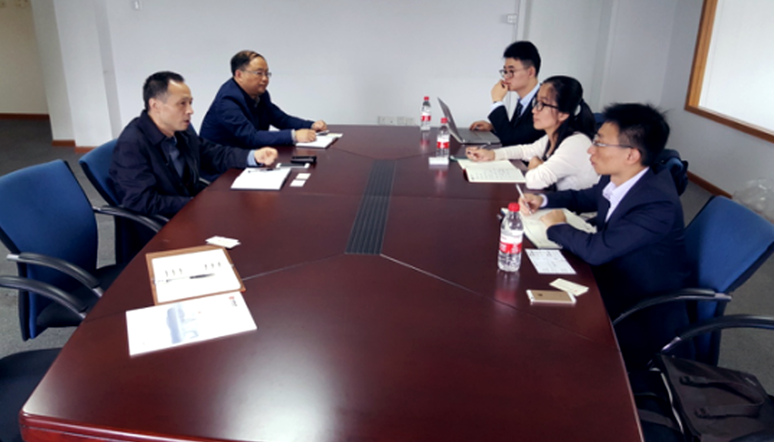 中信证券参加金融支持民营企业高质量发展座谈会