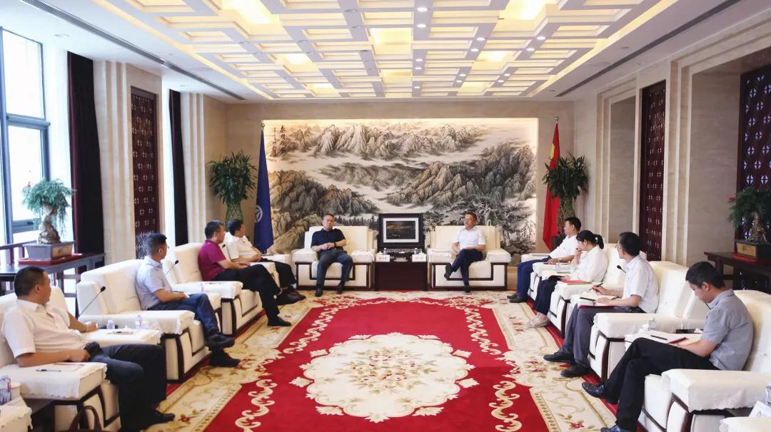 徐工与中国能建葛洲坝集团签署共建合作协议