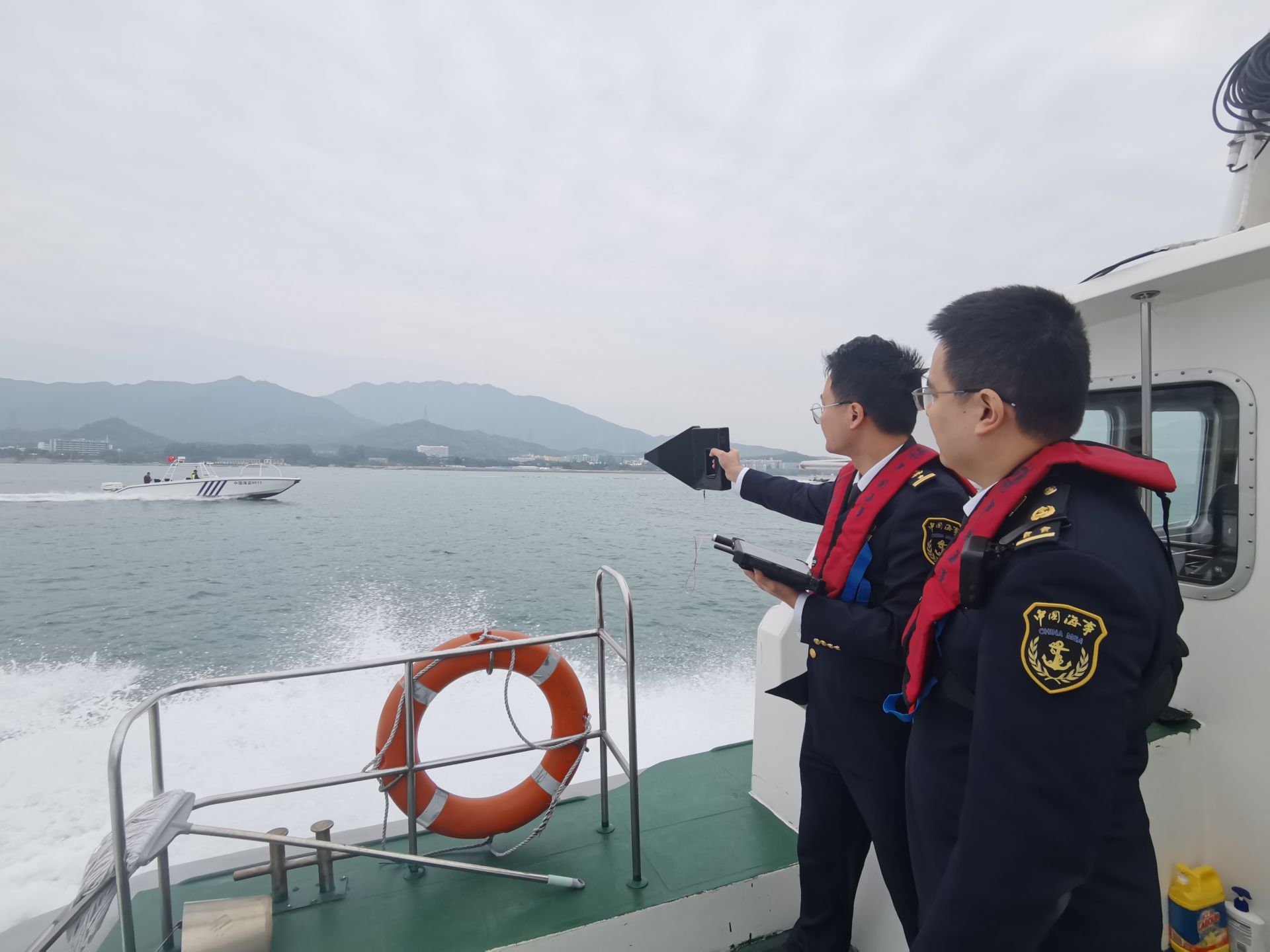 当船运遇到数智化：盛邦安全携智能微网方案亮相2025海事及船舶大会