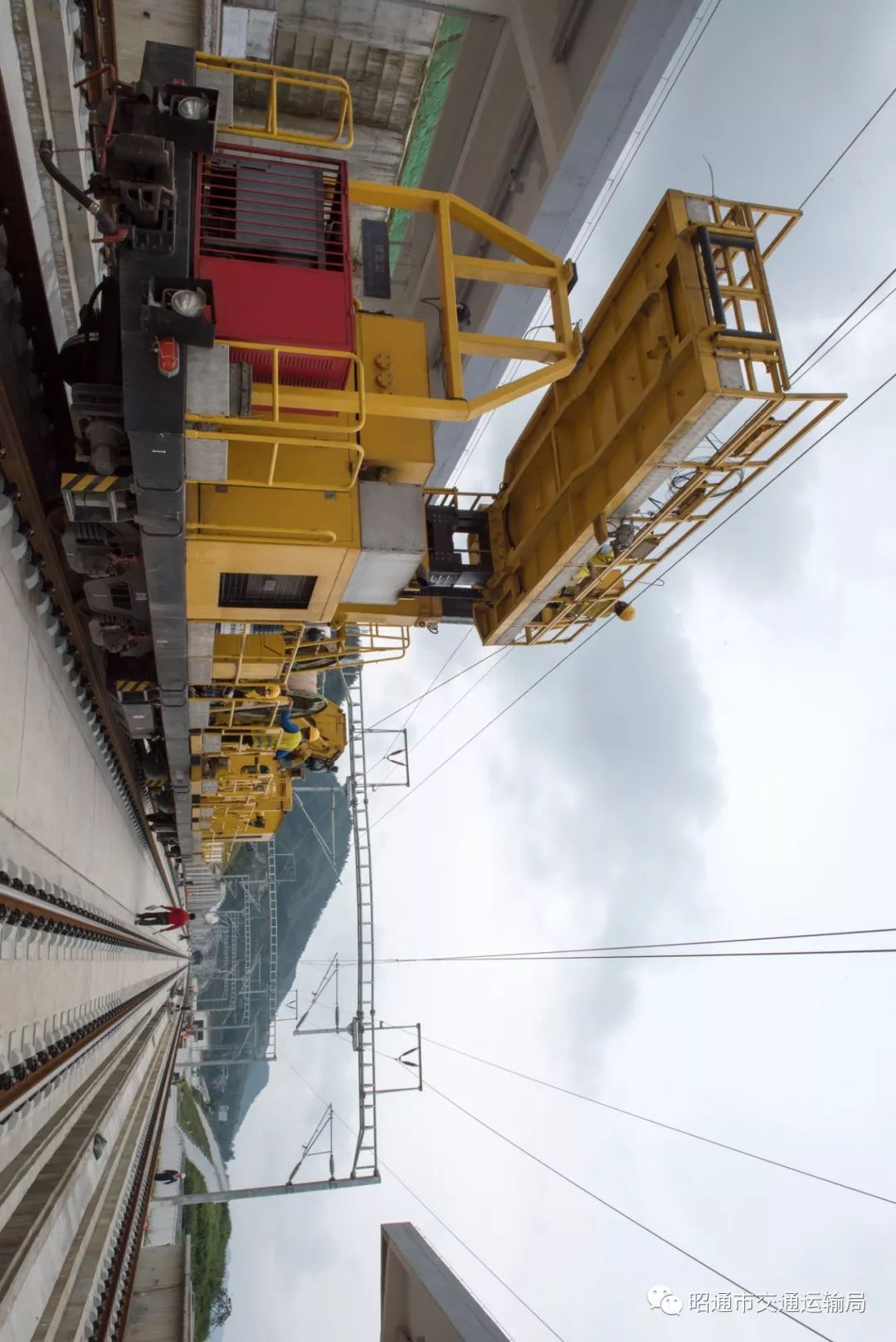 从“昔日马帮铃响”到“今日坦途如歌”——云南交通巨变纪事