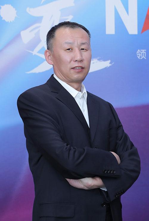 告别“经验驱动”，新华三用AI让工厂自己“做决策”