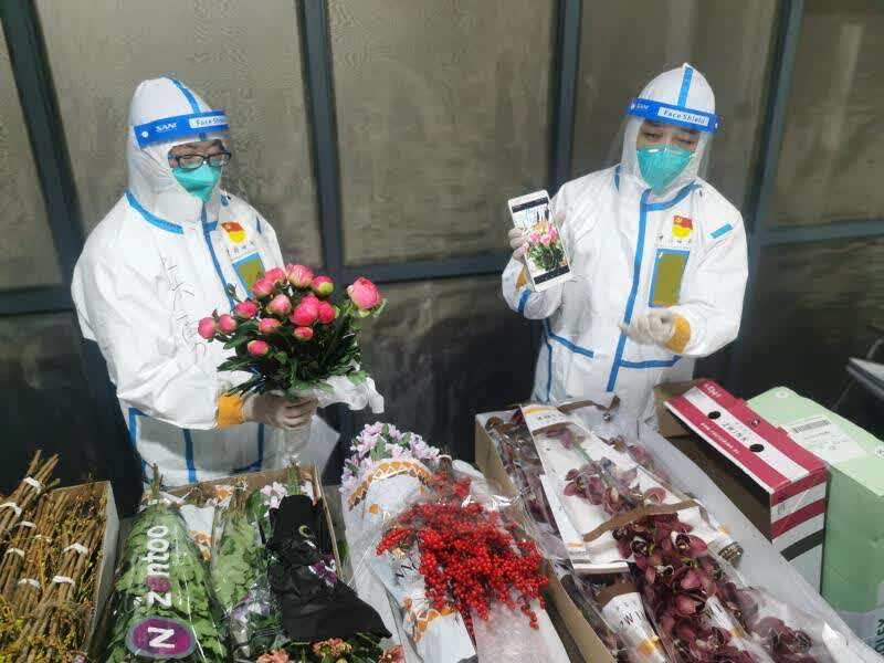 新春走基层·新华鲜报丨“Becoming Chinese”！在中国过春节