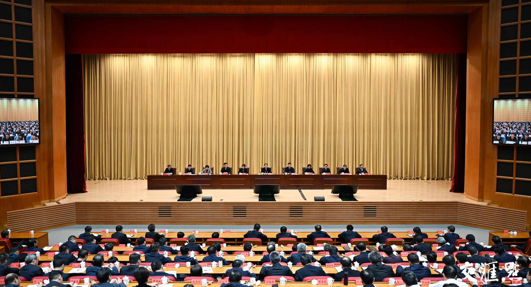 树立和践行正确政绩观｜厚植为民情怀 砥砺实干担当——各地扎实开展树立和践行正确政绩观学习教育