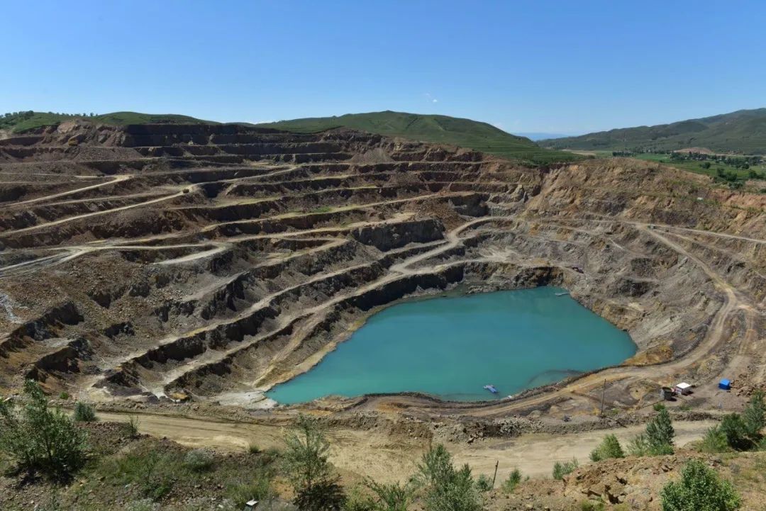 国城矿业：2025年净利润10.76亿元 同比增长138.48%