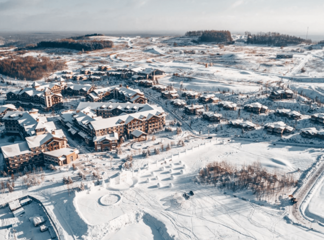 网购滑雪装备成风尚 现存滑雪相关企业超1.3万家